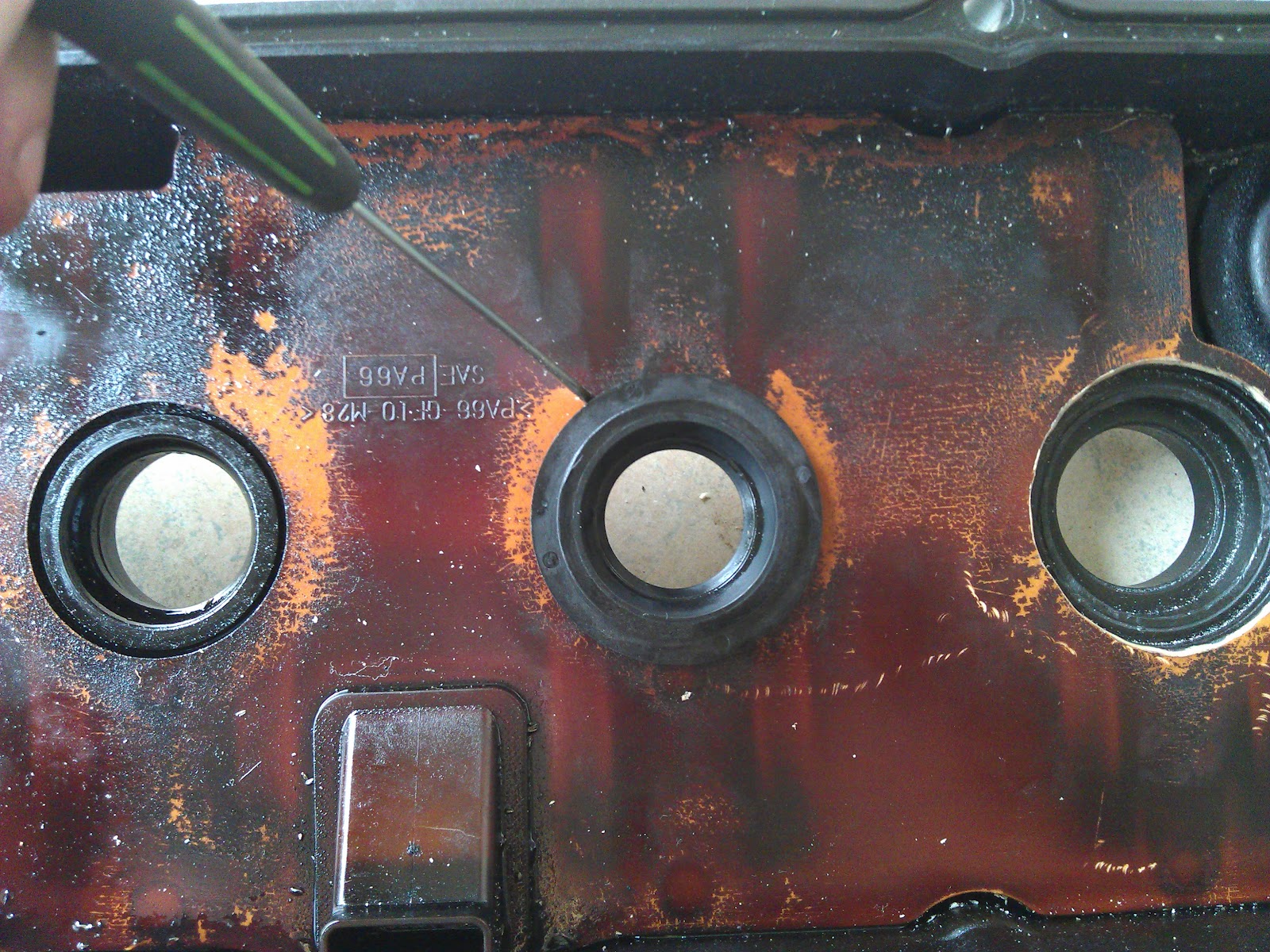 Automotive knowledge Nissan Sentra B14 spark plug seal replacement