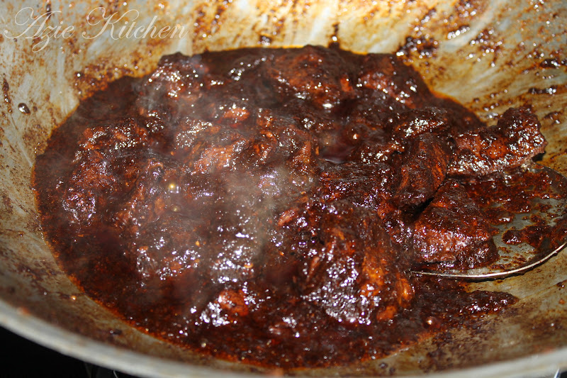 Daging masak hitam azie kitchen