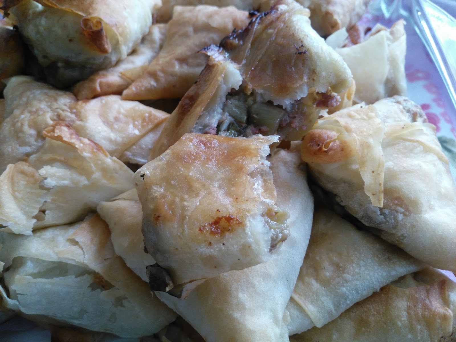 Akissmutfak Patlıcanlı Kıymalı Muska Börek (Hazır Yufka İle)