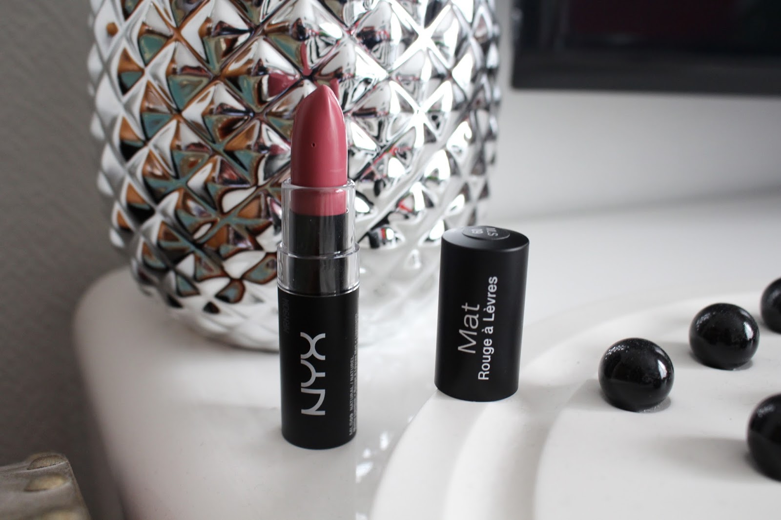 Miss Coquelicot Rouge Baiser Rouge Intensement Mat Monoprix