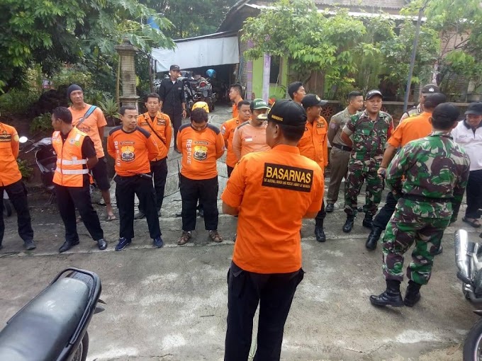 Rescue Senkom Mitra Polri Mengikuti Giat OPS Pencarian Orang Hilang di Kali Cemoro