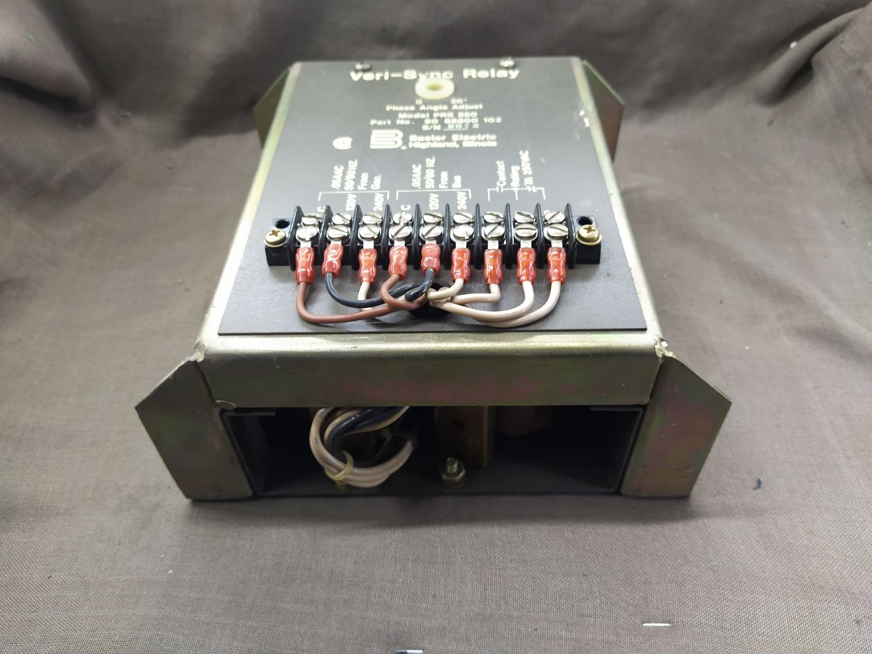 BASLER ELECTRIC PRS 250 VERI SYNC RELAY 90 88800 102