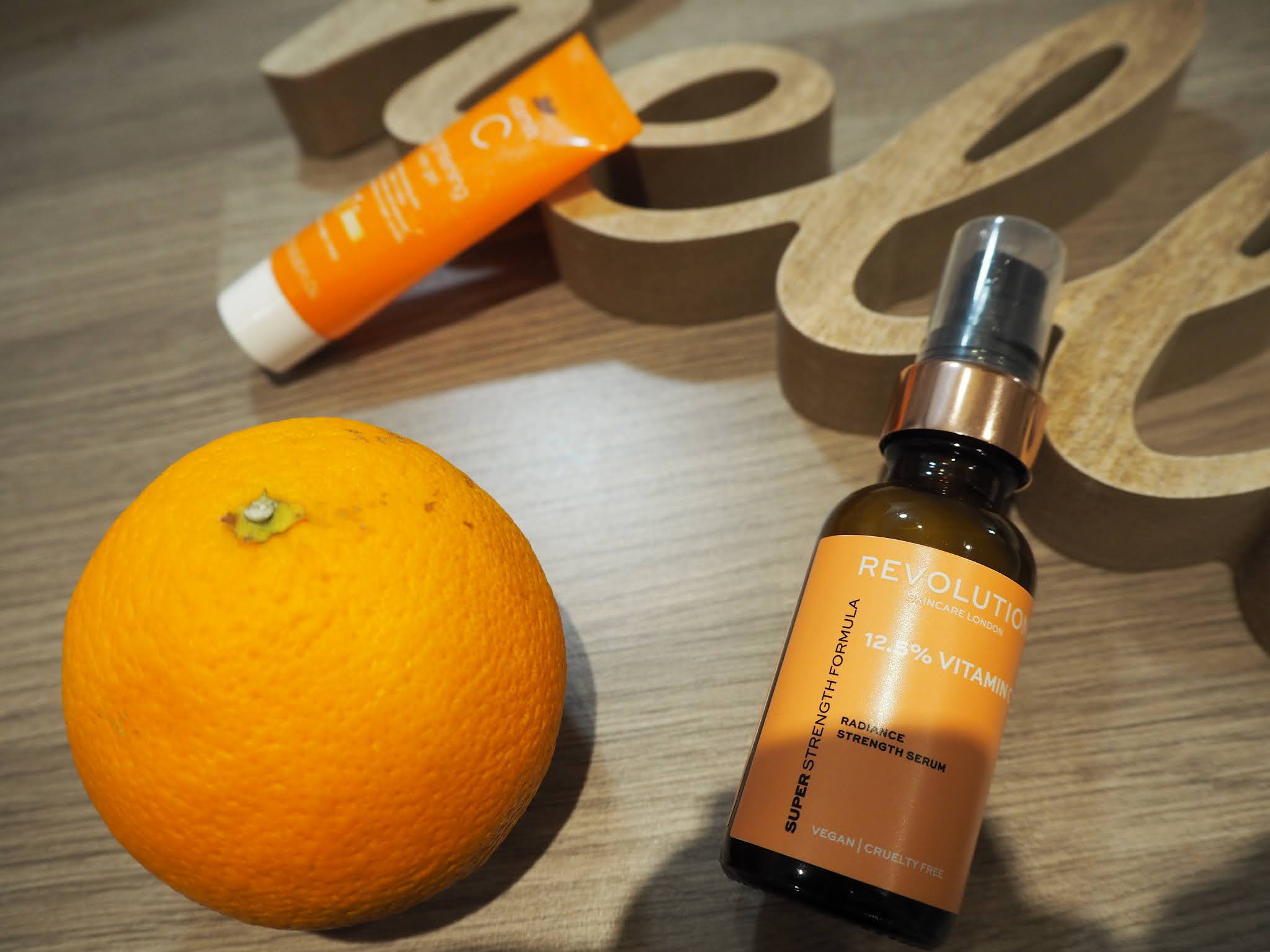 WHAT DOES VITAMIN C DO FOR THE SKIN? 8 REASONS TO INVEST IN VITAMIN C