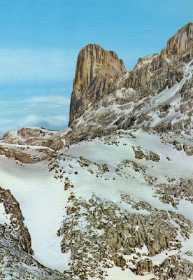 El Naranjo de Bulnes desde Horcados Rojos