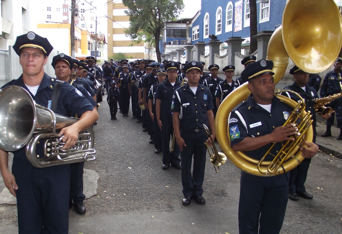 População aplaude desfile da Guarda Municipal GM NOTICIAS