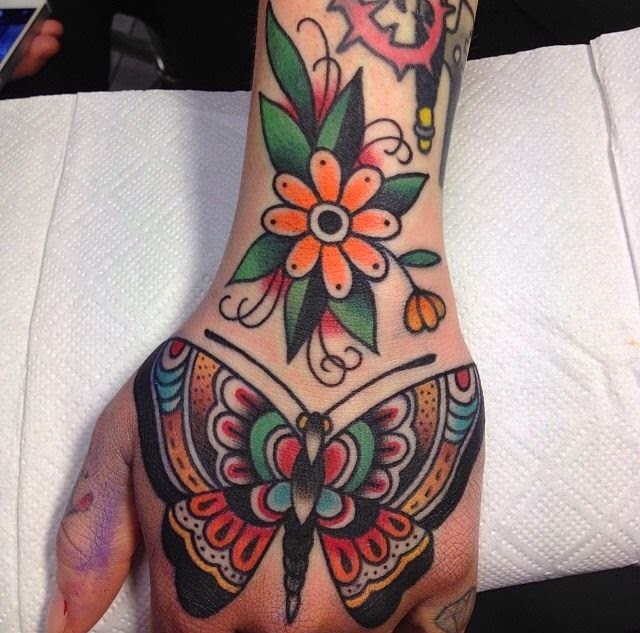 Gambar Tato Bunga Teratai Di Tangan Koleksi Gambar HD