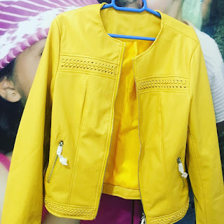 CHAQUETA-CUERO-KIMBERLI-amarillo-elegrina