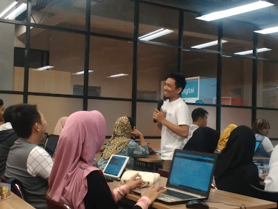 Belajar SEO Bersama Wahyu Blahe Guru SEO Medan
