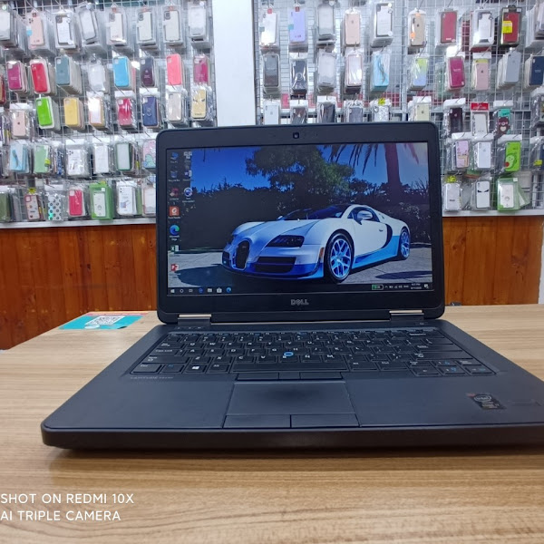 Dell Latitude  5440 I7-4600U Ram8GB/SSD120/VGA2GB/Màn 14 đẹp