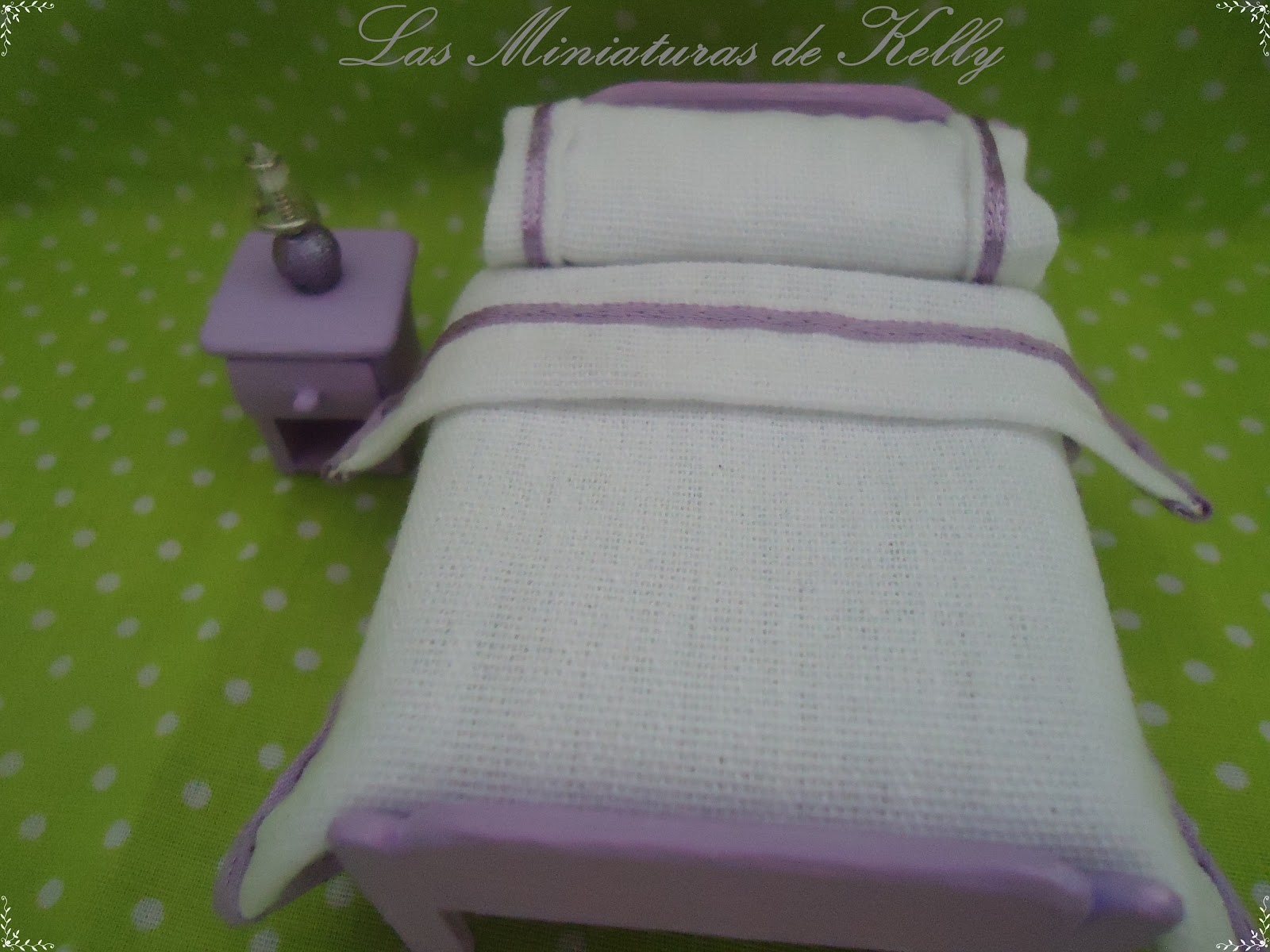 LAS MINIATURAS DE KELLY: JUEGO DE DORMITORIO