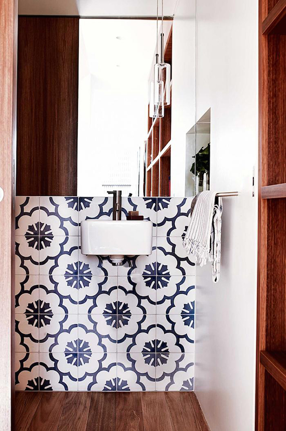 Bathrooms with bold patterned walls | Image by Prue Ruscoe via Inside Out