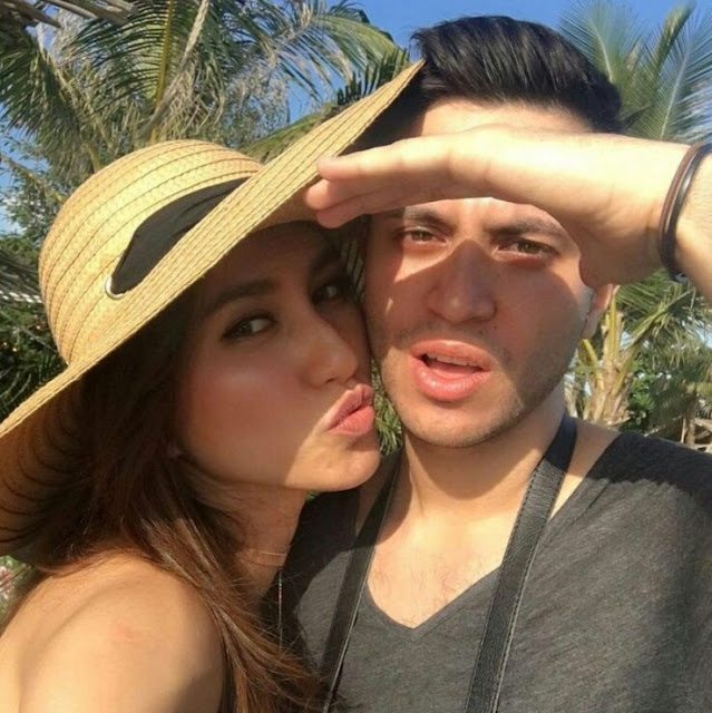 Informasi Terlengkap, Biodata, Agama Dan Pasangan Asli