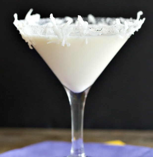 Coconut Cream Martini #drinks #alcohol