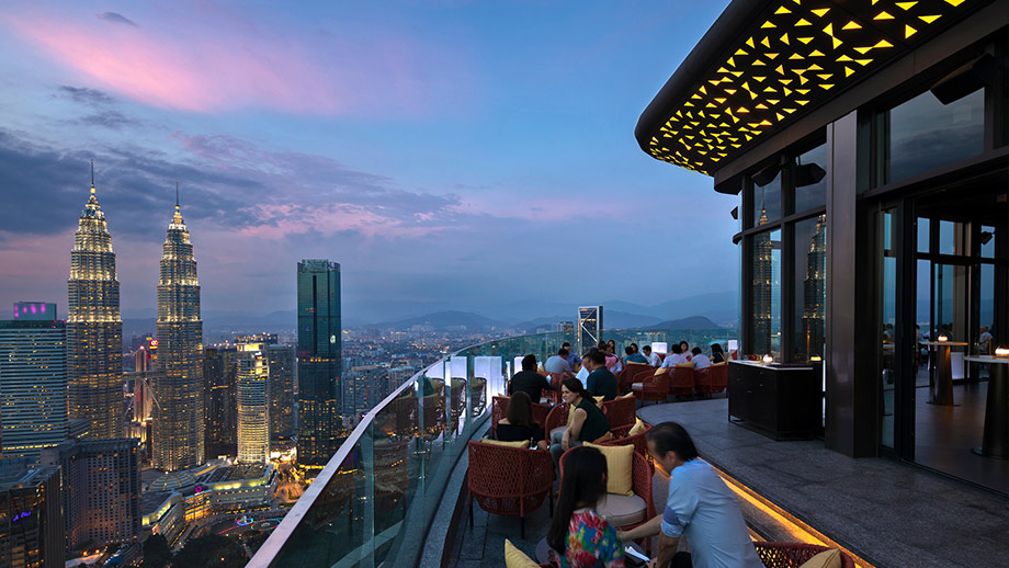 15 Best Rooftop Restaurants in Kuala Lumpur / Rolling Grace - Your