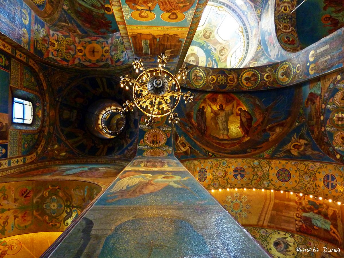 Planeta Dunia: Iglesia de la Resurrección de Cristo (San Petersburgo)