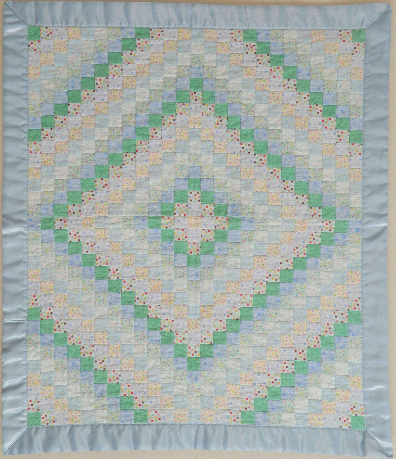 BuzzinBumble: Little Trip Around the World - A Scrappy Flannel Baby Quilt