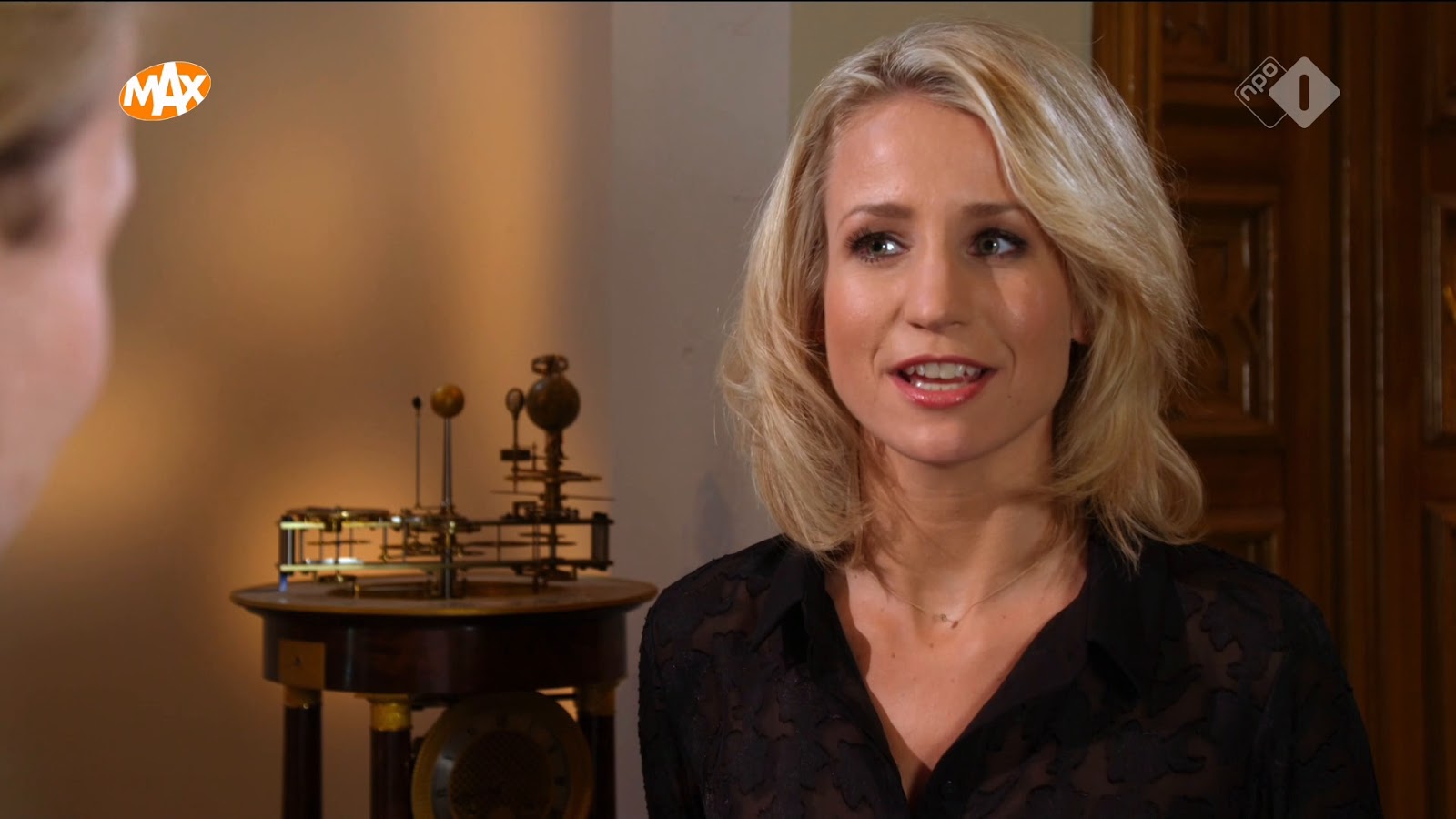 Dionne Stax Dionne Stax in eerste Van Onschatbare Waarde VOC servies Dionne Stax Dionne Stax in eerste Van Onschatbare Waarde VOC servies