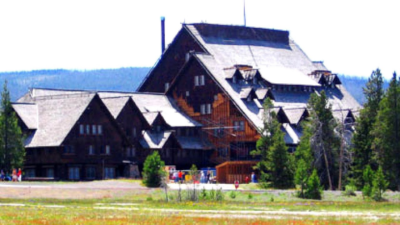 Best Hotels In Yellowstone National Park Yellow Choices