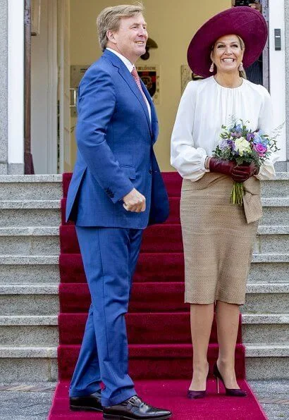 The King and Queen visit the Opheusden, Tiel, Geldermalsen and Culemborg of Gelderland. Natan