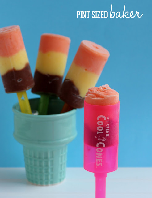 Strawberry, Vanilla, and Chocolate Pudding Popsicles are great for the summer heat! #summer #popsicles from www.pintsizedbaker.com