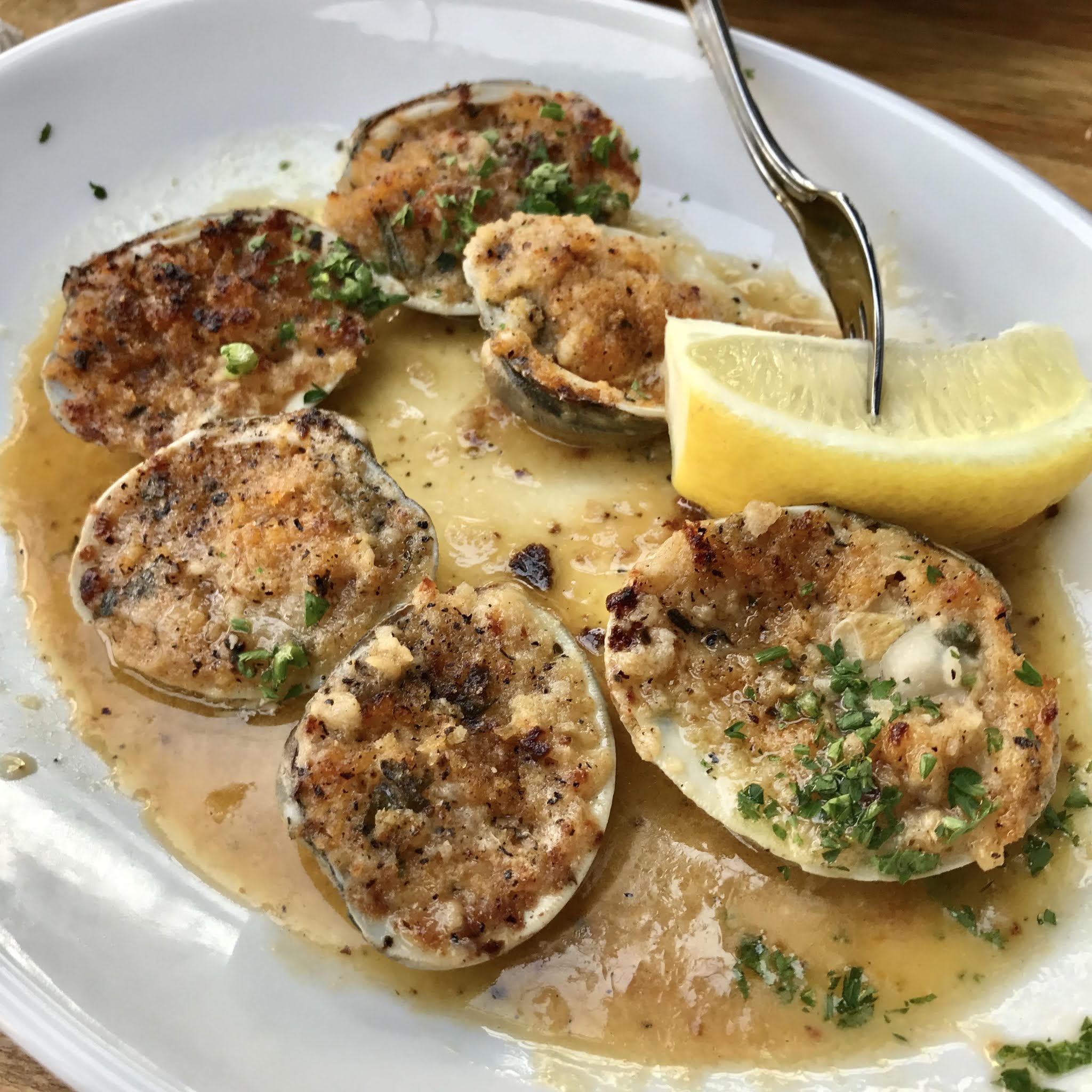 H A R L E M + B E S P O K E EAT MORE CLAMS AT FUMO IN HAMILTON HEIGHTS