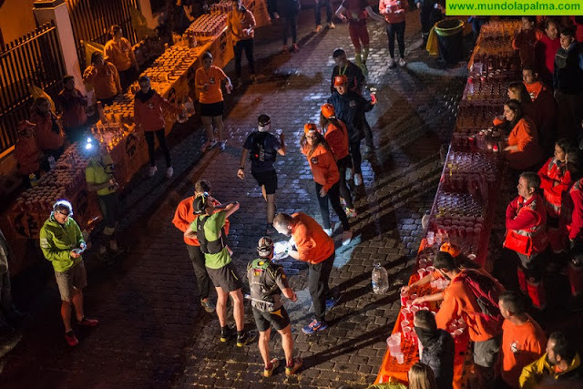 La Transvulcania Naviera Armas busca voluntarios