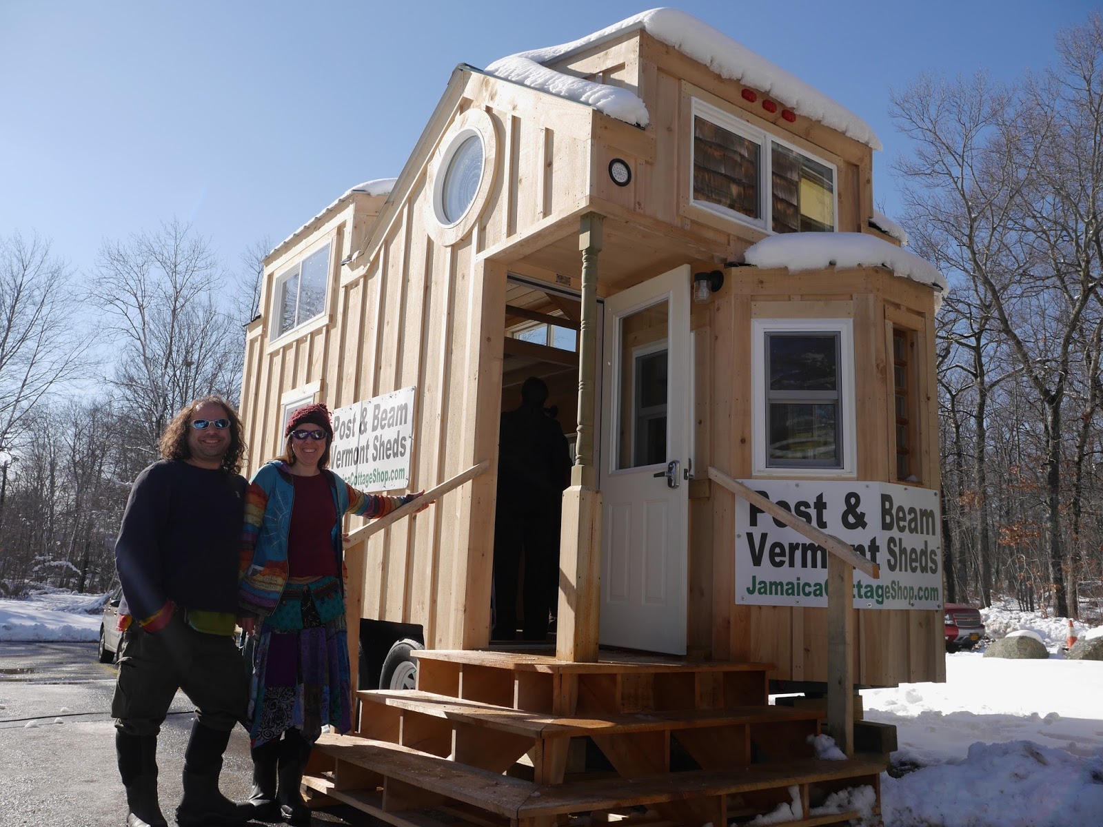 "The Charlavail" Rustic, Solar Tiny House in Vermont