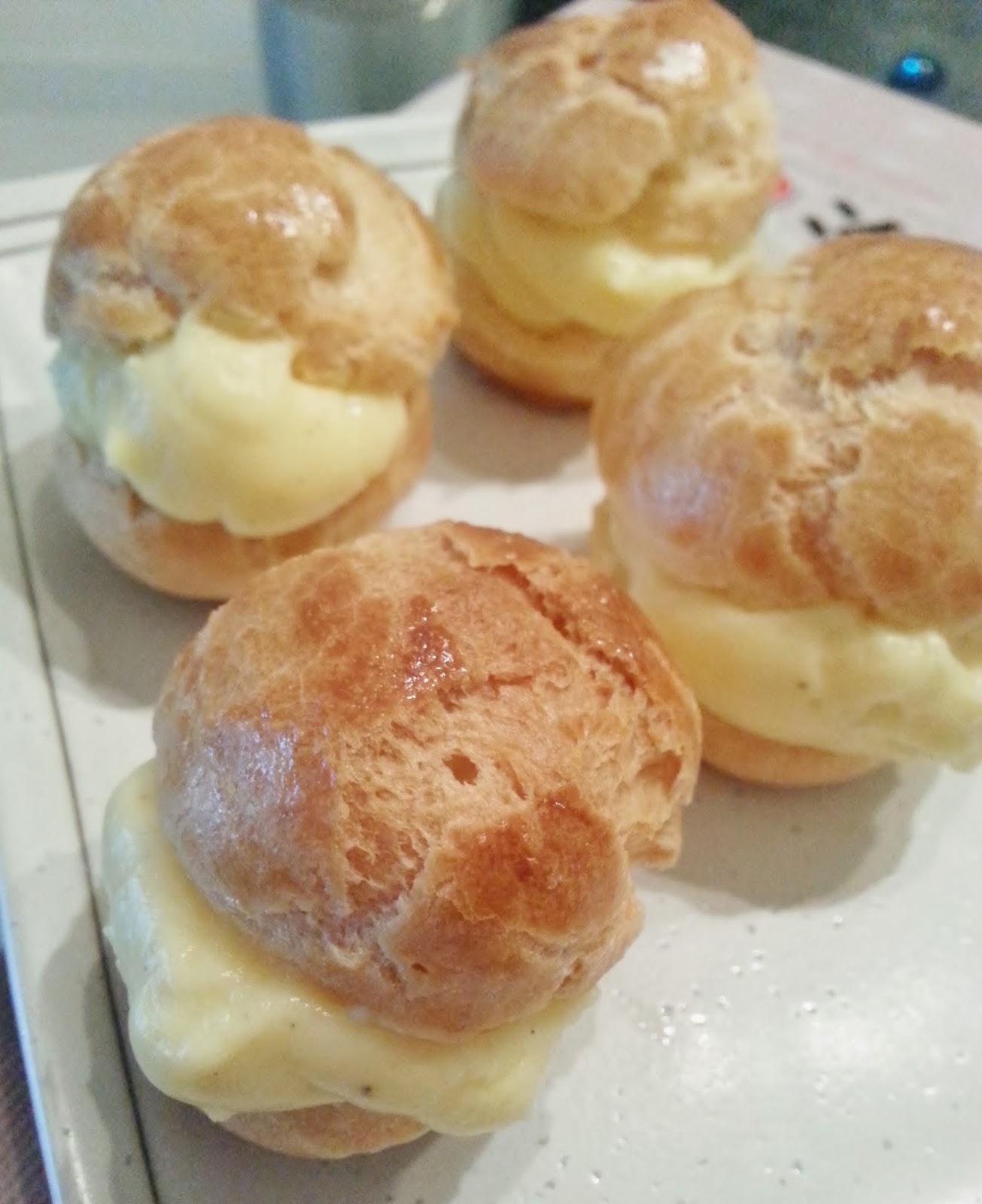 Cream Puff (Basic Choux Pastry) Recipe themoodkitchen