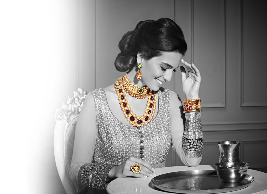 Indian Jewellery and Clothing Elegant bridal Jewellery from