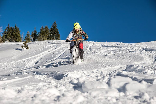 Fatbike Tour Winter Tiefschnee