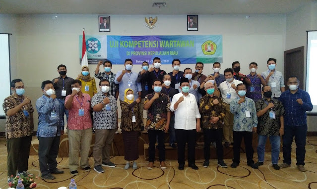 UPN Veteran Yogyakarta Buka Pendaftaran UKW Gratis Difasilitasi Dewan Pers di Pelembang UPN Veteran Yogyakarta Buka Pendaftaran UKW Gratis Difasilitasi Dewan Pers di Pelembang