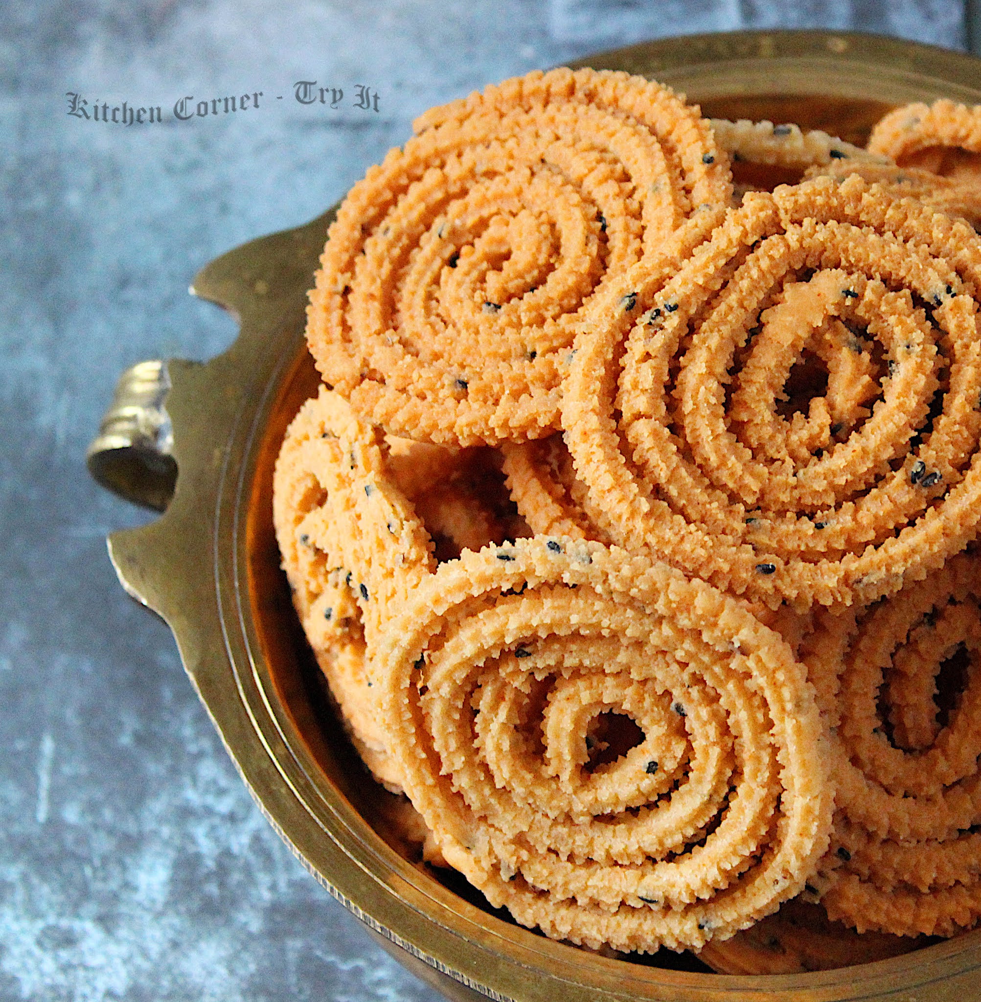 Mullu Murukku/ Chakali Rice Murukku and Maida Butter Murukku