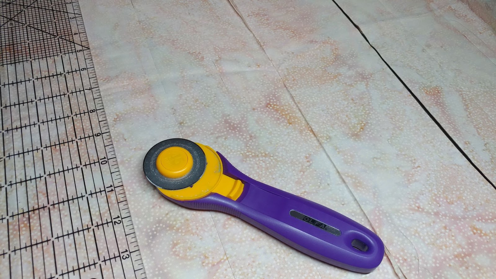 Slice of Pi Quilts Face Masks with Fabric Straps Tutorial