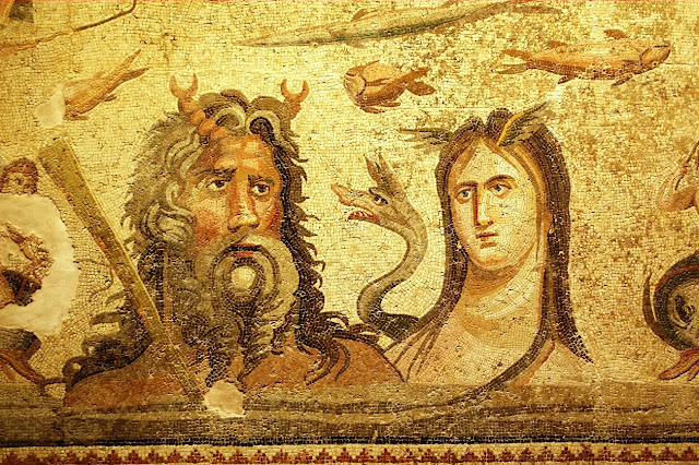 Океан и Тетис, изображенные на мозаике пола. © Wikimedia
