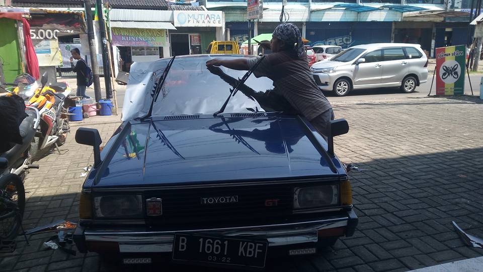 Toko Kaca Film Mobil Xenia Bekasi