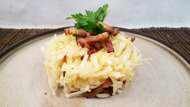 Salade de chou aux lardons