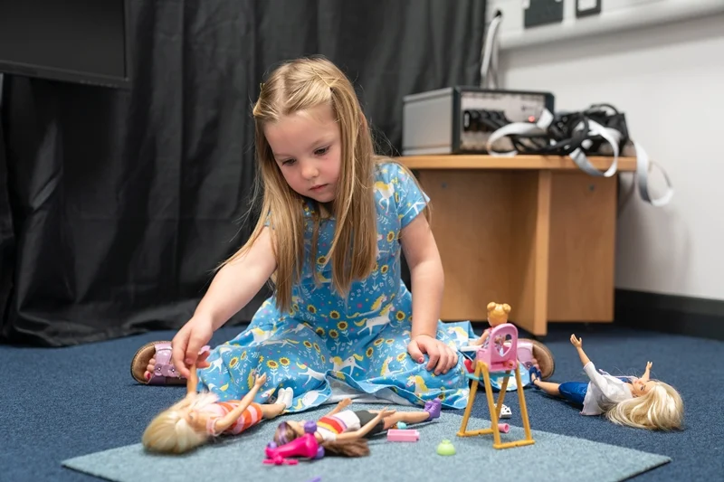 Oyuncak Bebekle Oynamanın Faydalarını Barbie ile Keşfedin