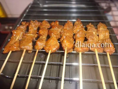 proses pemanggangan sate (2)