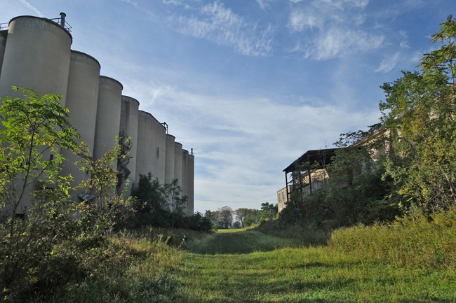 Abandoned Lehigh Portland Cement Company in Oglesby Illinois