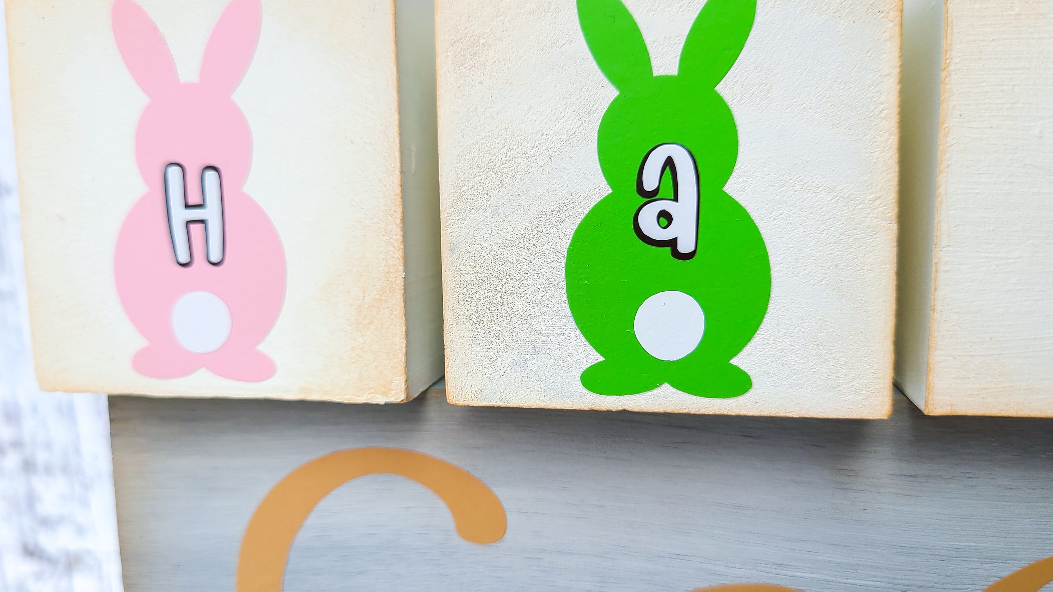 Cricut Wood Projects - How to Apply Heat Transfer Vinyl on Wood? – HTVRONT