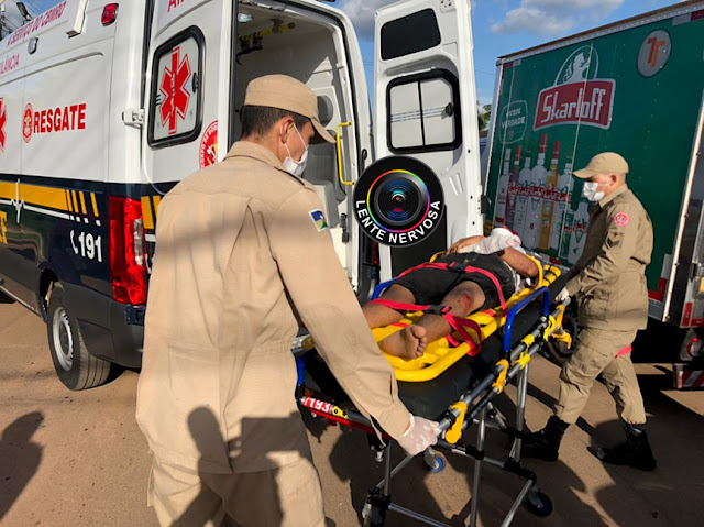 Infrator de 15 anos é apreendido com arma de fogo após ser atingido por caminhão