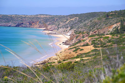 ポルトガル・アルガルブの海岸線