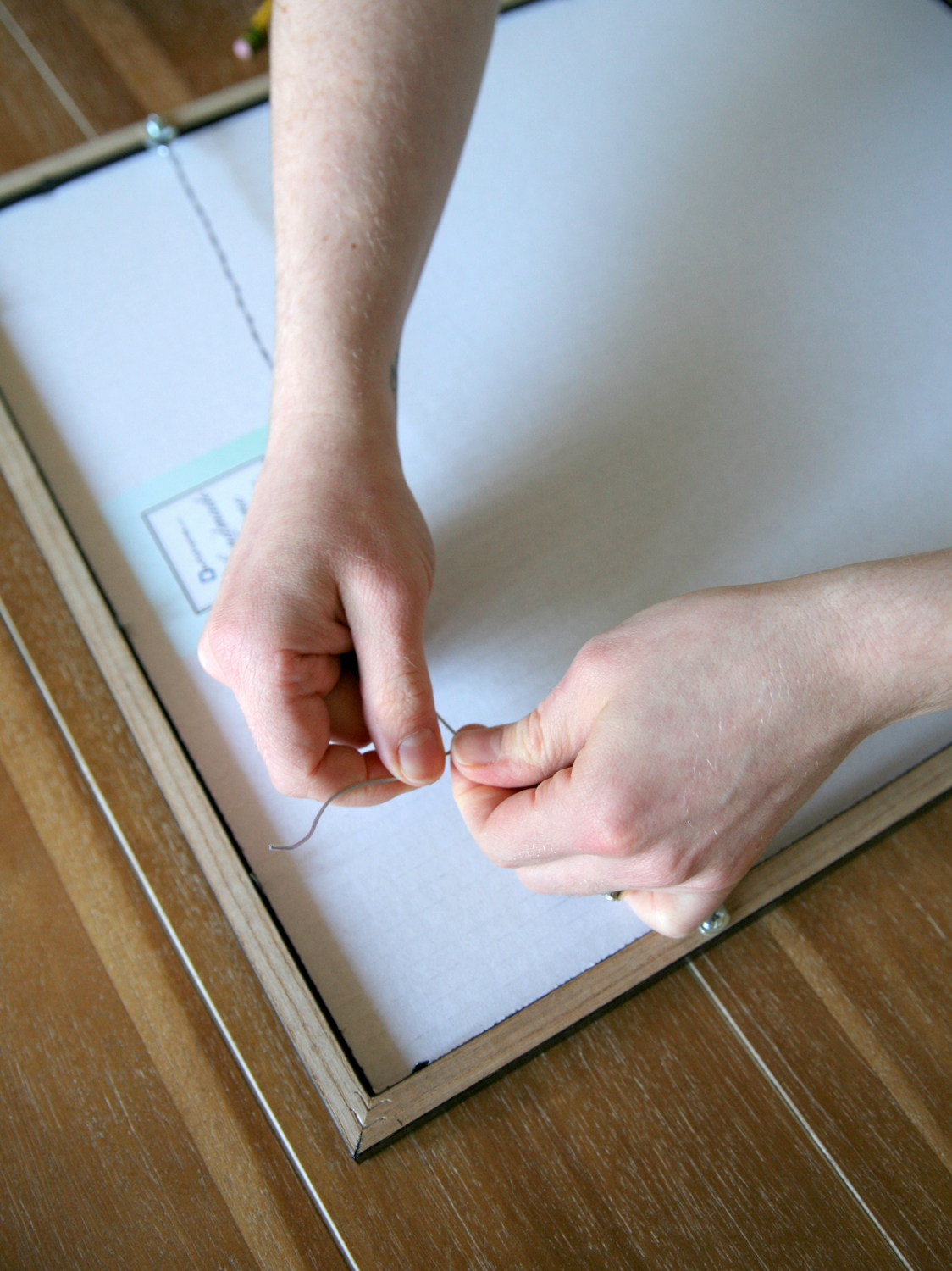 How to measure and hang a grid gallery wall! Dining room art with