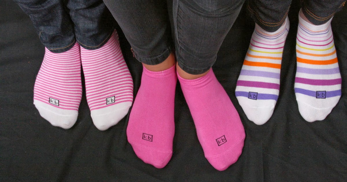 The Zumba Mommy: The not-so-handy 9-pack - a review of socks from