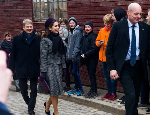 Crown Princess Mary opened the exhibition "The Jewellery Box" at the Old Town Museum in Aarhus. Princess Mary wore wool skirt suit