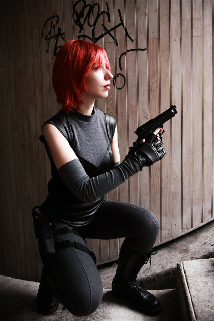 dino crisis regina cosplay dino crisis regina cosplay