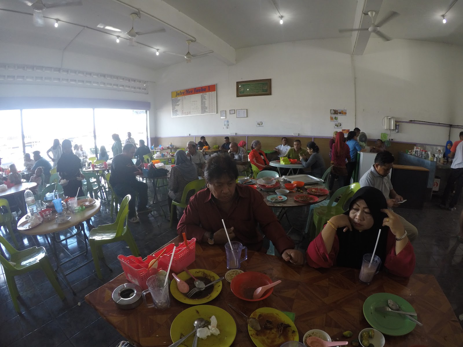 I Am Fatin . * [Food Review] Mee Tauhu Jafre, Batu 3, Tawau.