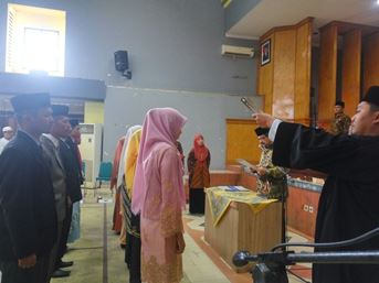 Subbag Okpp Iain Batusangkar Rektor Iain Batusangkar Lantik 12 Orang Pejabat Baru
