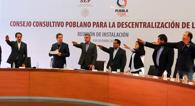 Instalan en Puebla Consejo Consultivo para Descentralizar la SEP
