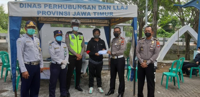 Forkopimda Bangkalan dan Ditlantas Polda Jatim Lakukan Pemeriksaan di Terminal